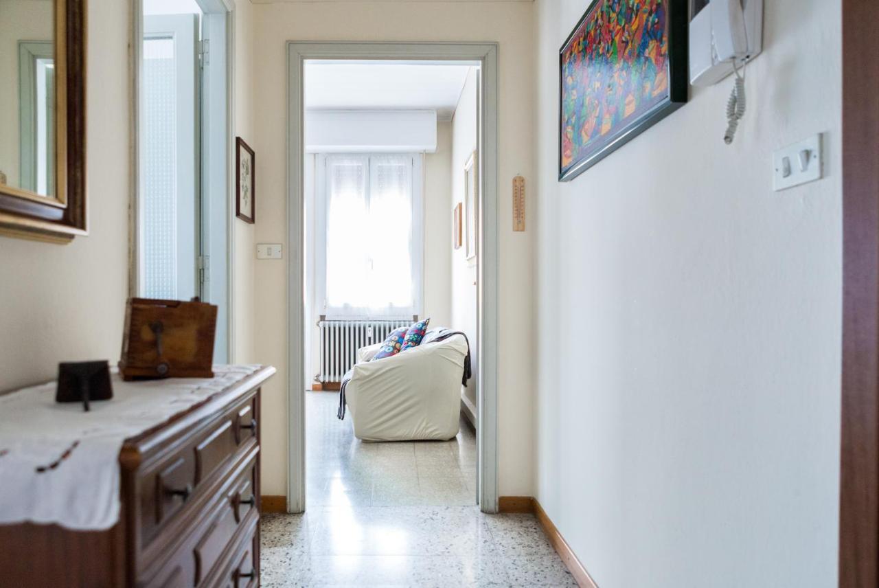 A Pochi Passi Dal Centro E Dall'Ospedale Di Parma Exterior photo