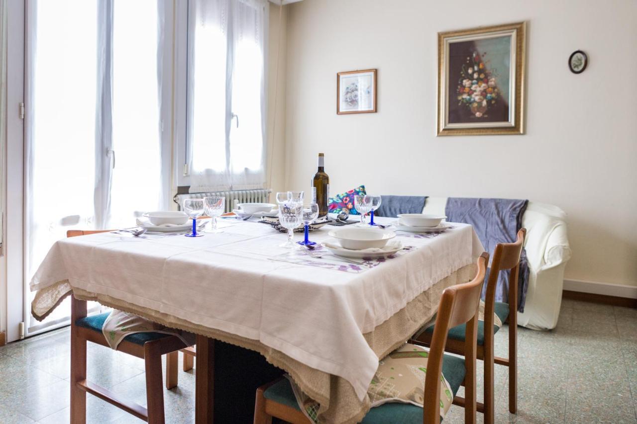 A Pochi Passi Dal Centro E Dall'Ospedale Di Parma Exterior photo